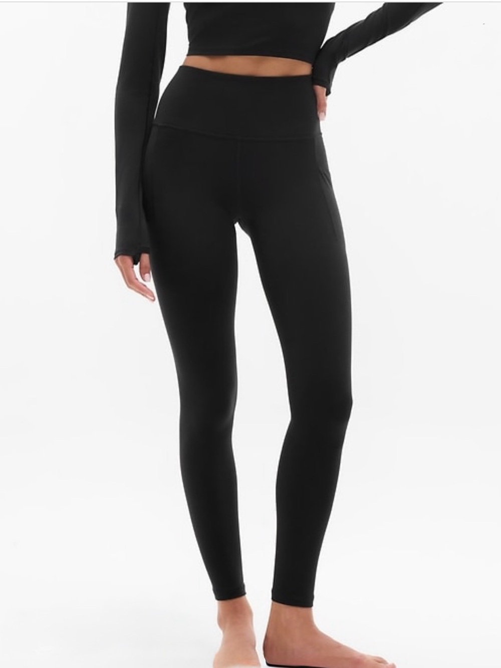 Athleta Salutation Stash High Rise
Legging Size M.  Great condition